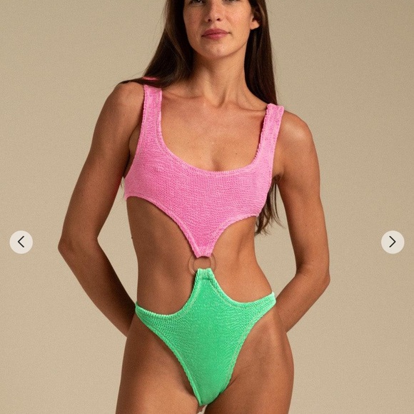 Reina Olga Augusta Scrunch One Piece - Picture 2 of 8